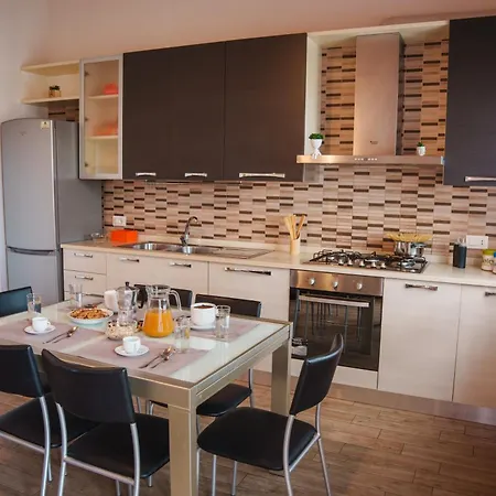 23 Nodi Skyline - With Free Parking Lejlighed *