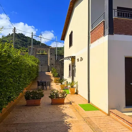 23 Nodi Skyline - With Free Parking * Tropea